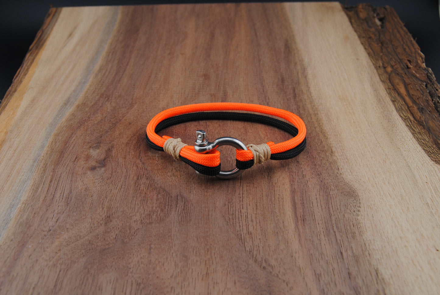 The Anaheim Hockey Pride (Anaheim Ducks) - Black and Orange Paracord Bracelet with Stainless D-Shackle
