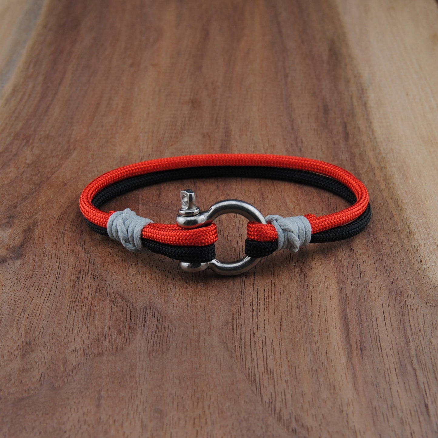 The Carolina Hockey Storm (Carolina Hurricanes) - Black and Red Paracord Bracelet with Stainless D-Shackle