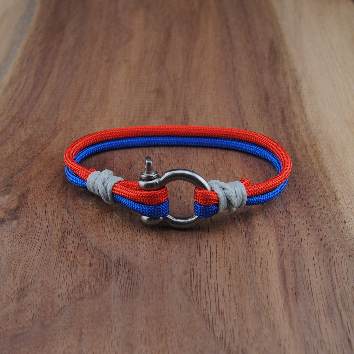 The Columbus Hockey Pride (Columbus Blue Jackets) - Blue and Red Paracord Bracelet with Stainless D-Shackle