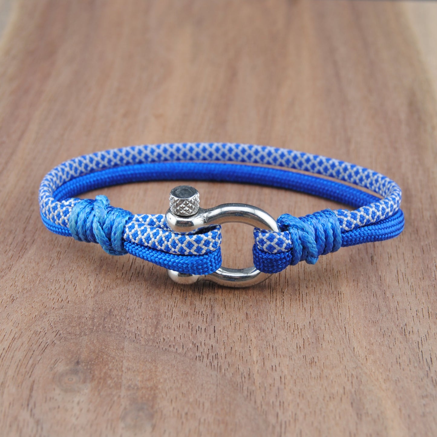 The Blue Diamonds Stripe - White with Blue Diamond and Blue Paracord Bracelet with Polished Stainless D-Shackle w/ Crown