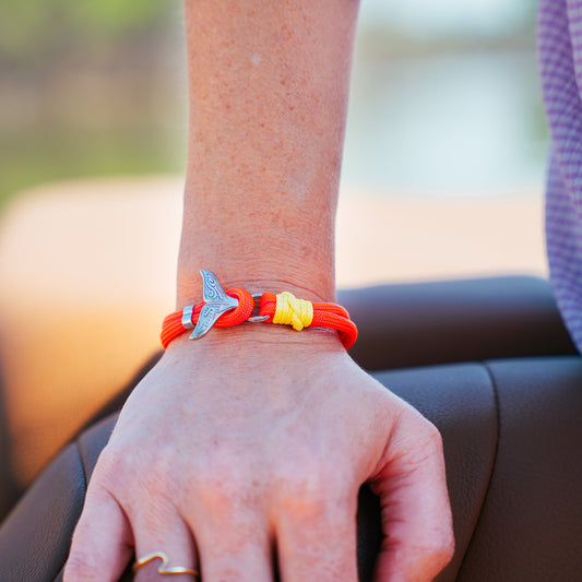 The Summer Sunset - Melon Pink Paracord Bracelet with Stainless Fishtail Clasp