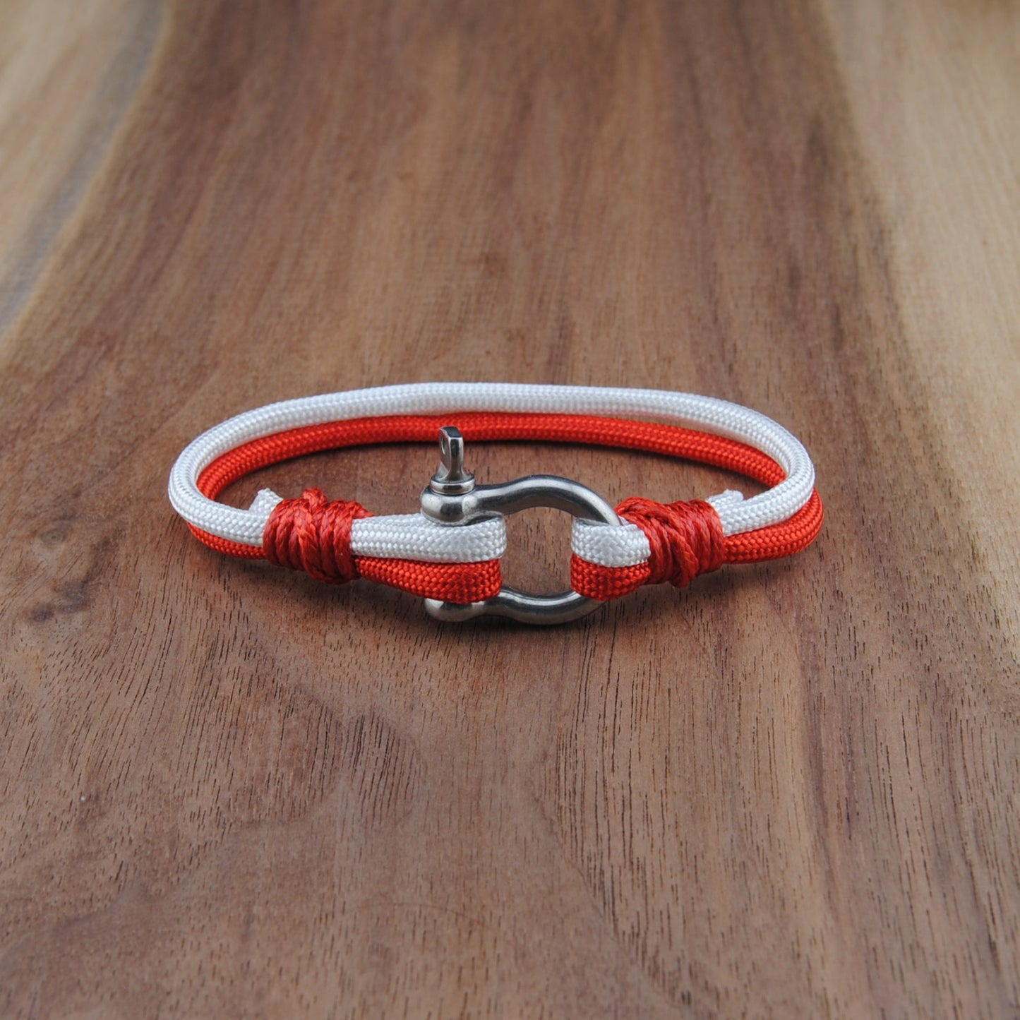 The Utah Pride - Red and White Paracord Bracelet with Stainless D-Shackle