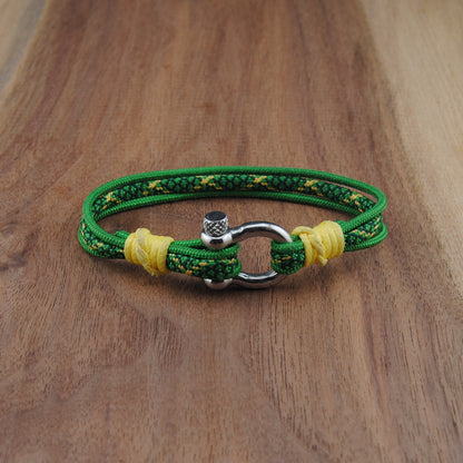 Da Honu - Green Turtle Shell Paracord Bracelet with Polished Stainless D-Shackle w/ Crown