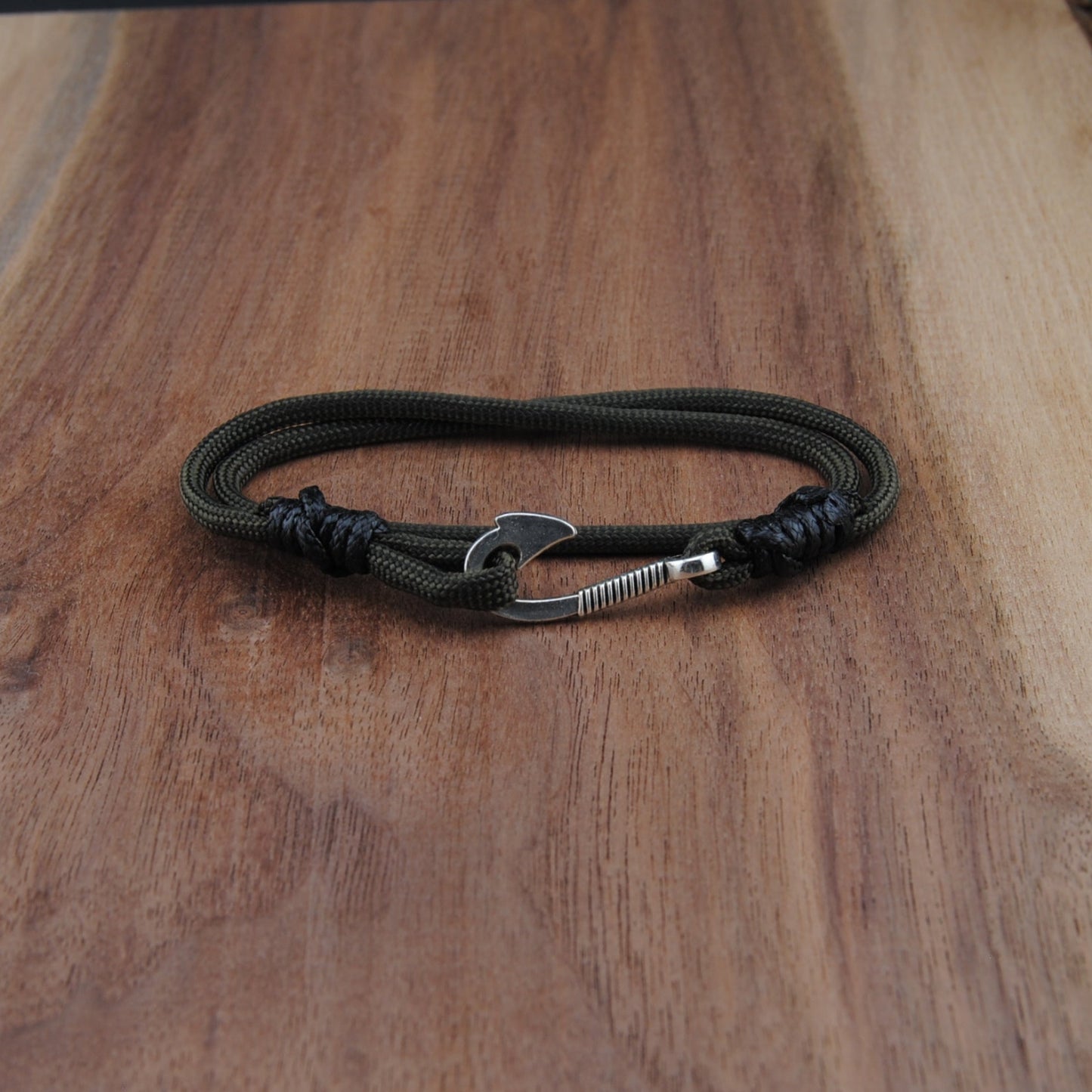 The Lieutenant Dan - Military Green Paracord Double Wrap Bracelet with Hook Closure